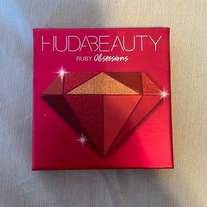 Huda Beauty Ruby